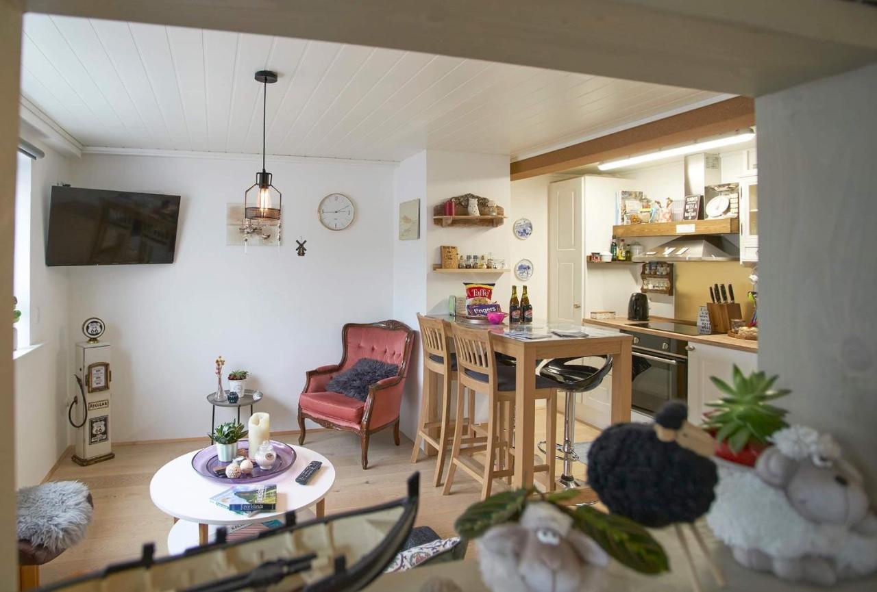 Romantic Klaksvik Apartment Zewnętrze zdjęcie